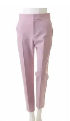 【お値下げします！美品】テーパードパンツのサムネイル