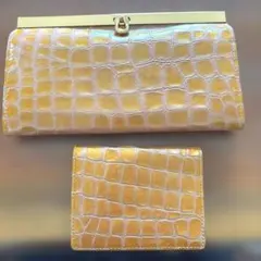 【新品】1metre carre ピンクベージュクロコダイル風長財布とパスケース