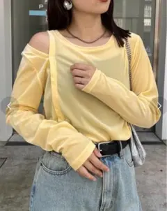 CIAOPANIC TYPY シアーフロッキー　ベロア　イエロー 長袖Tシャツ