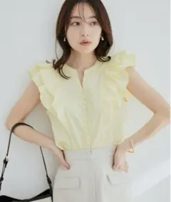 VIS ブラウス　イエロー　フリル　ノースリーブ　袖なし