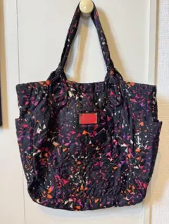 マークバイマークジェイコブス　トートバック　大容量