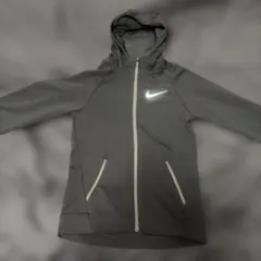 Nike DRI-FIT フード付きジャケット キッズ　レディース
