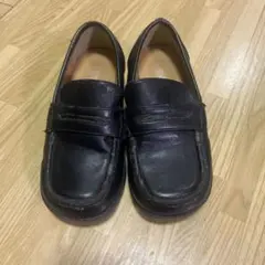 黒のフォーマルローファー