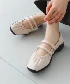 Item thumbnail for item 7b62f722-7a91-49b9-bcab-e581783cd78a