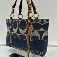 美品✨コーチ トートバッグ レガシー シグネチャー デニム ネイビー