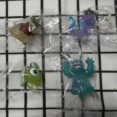 モンスターズインク　めじるしアクセサリー　サリー　マイク　ランドール　ロズ