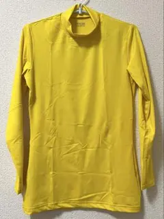【値下げ中‼️】インナー　長袖　イエロー