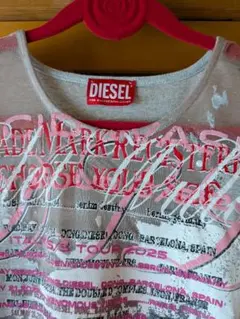 DIESEL グラフィックプリント 半袖Tシャツ　新製品