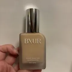 バイユア　セラムフィットスキニーグローリキッドファンデーション21