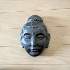 陶器の仏様の顔