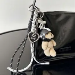 Item thumbnail for item ea2fa3e8-cf82-40ff-83de-c91bba293ef1