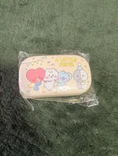 BT21 A LITTLE FESTA アクセサリーケース イエローのサムネイル