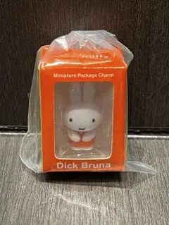 ミッフィー miffy ミニチュアパッケージチャーム