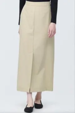 無印良品 シワになりにくいナロースカート Ｍサイズ ライトベージュのサムネイル
