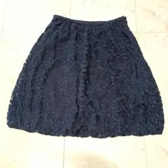 Jocomomola ホコモモラ 花柄刺繍 バルーンスカート 40のサムネイル