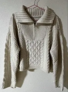 [mily bilet] クロップド丈ケーブル編みハーフジップニットプルオーバー