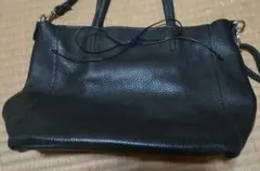 モードフルーレ ショルダーバック 黒