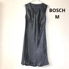 BOSCH　光沢グレー　Vネック　フレアワンピース　M　ビーズ付き