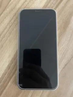 再出品！Apple iPhone 13 ホワイト 本体 - メルカリ