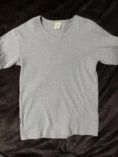 AVIREX U.S.A. グレー Vネック Tシャツ Mのサムネイル