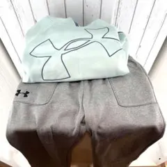 アンダーアーマー　上下スウェット　レディース　キッズ　水色パーカー