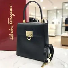 【美品】フェラガモ ガンチーニ ミニ ハンドバッグ ショルダーバッグ 2WAY