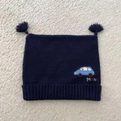 ファミリア　ネイビー ニット帽 車の刺繍 ポンポン付きベビー