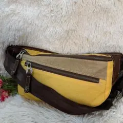 美品✨パトリックコックス　ボディーバッグ　ショルダーバッグ