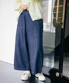 ニコアンド　Lサイズ 　アシメ ワイド ペインターパンツ　柔らかデニムのサムネイル
