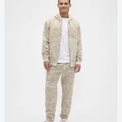 GAP ロゴ カモフラージュ ジップアップパーカー ジョガーパンツ セットアップ