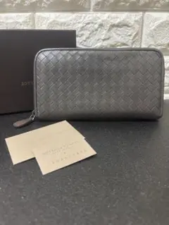 【極美品】Bottega Veneta イントレチャート　長財布　グレージュ
