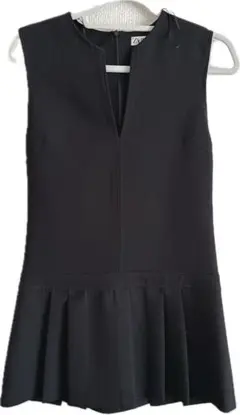 ZARA プリーツワンピース