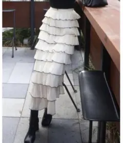 AMAIL PIPING ティアードスカート