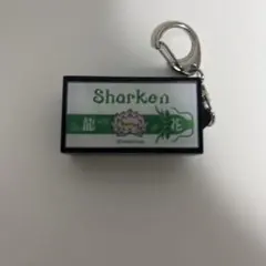 ワイテルズ】クリスタルキューブキーホルダー（青色）【タワばら
