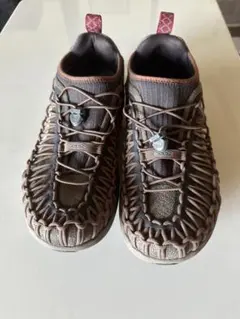 KEEN ユニーク　アウトドアサンダル ブラウン/グレー　27.5cm