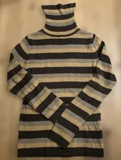 婦人長袖ボーダータートルネック セーター　　Mサイズ