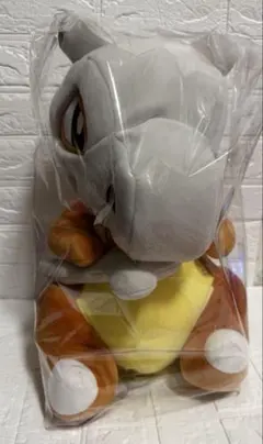 ポケモン カラカラ ぬいぐるみ 等身大 ポケモン カラカラ ぬいぐるみ 等身大 キーホルダー付き - メルカリ