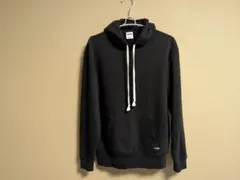 SHIPS　パーカー