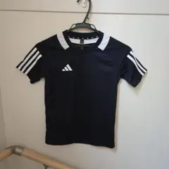 adidas 黒 Tシャツ 3本ライン AEROREADY 140cm