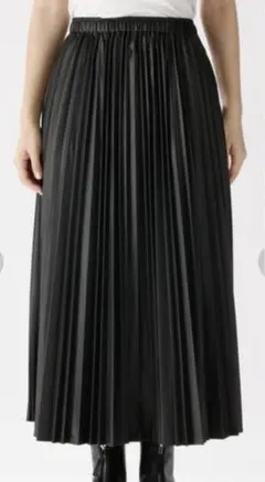 新品タグ付✳︎ ニコアンド　レザープリーツスカート　L