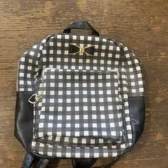 リュック　チェック　黒　小学生　中学生
