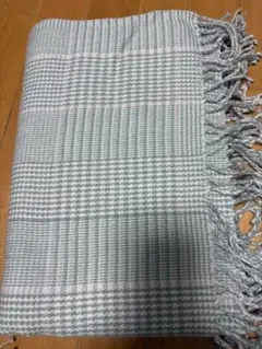 ピンクグレー系チェック柄ストール