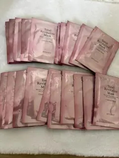 Attenir Total Revitalize Mask 20枚入りのサムネイル