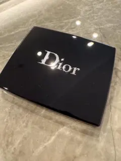 Dior スキンルージュブラッシュカラー&グロウ　フェイスパウダー287