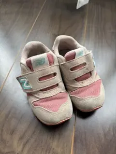new balance スニーカー ピンク/ベージュ
