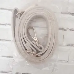 オフホワイト　ショルダーストラップ