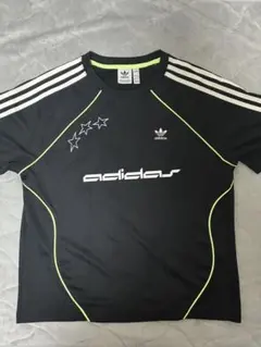 adidas スポーツTシャツ