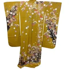 正絹 山吹色 山取唐花 振袖 身丈155 - メルカリ