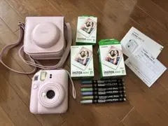 【美品】インスタントカメラ チェキ instax mini 12 (4点セット)