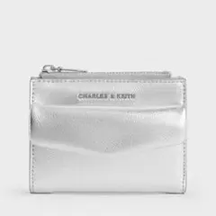 CHARLES & KEITH チャールズアンドキース シルバーウォレット 財布のサムネイル